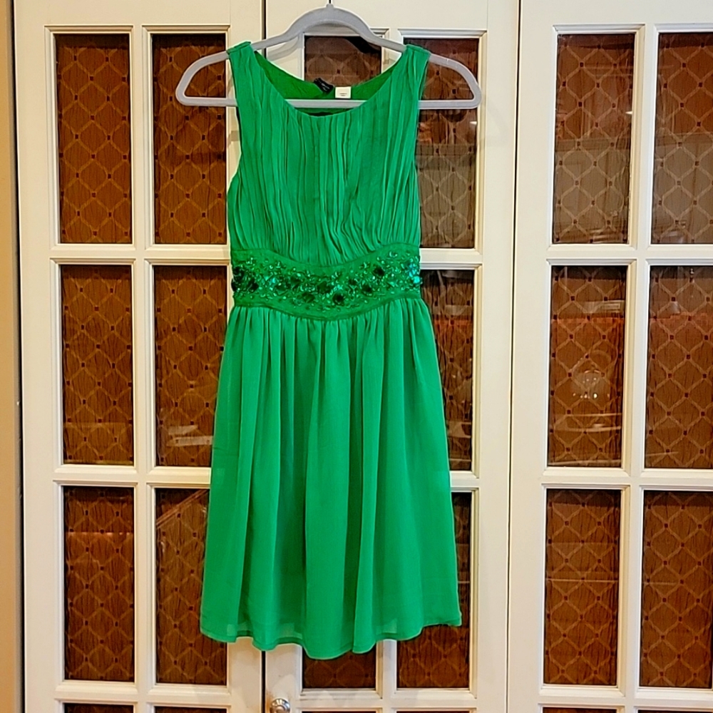 Women's Divided emerald green cocktail dress